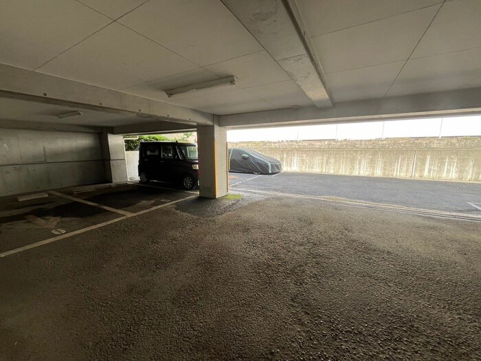 鳳SWINGの物件外観写真