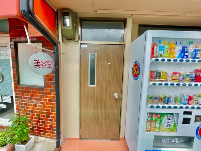 寝屋川市寿町貸家の物件外観写真