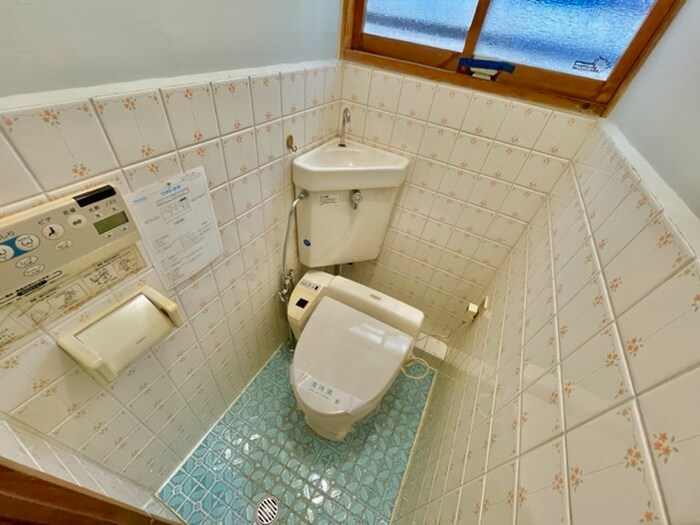 寝屋川市寿町貸家の物件内観写真