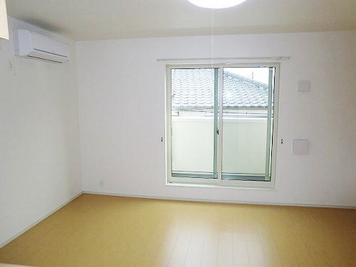 サニー離宮前の物件内観写真