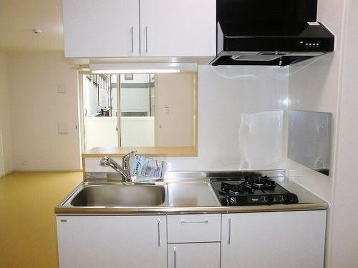 サニー離宮前の物件内観写真