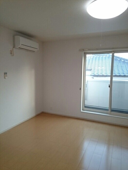 サニー離宮前の物件内観写真