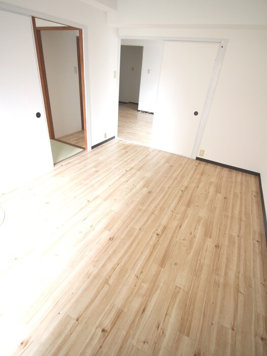 マンションハーモニー石原の物件内観写真