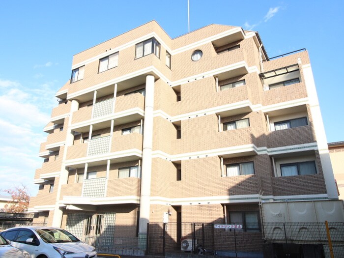 マシモマナーの物件外観写真