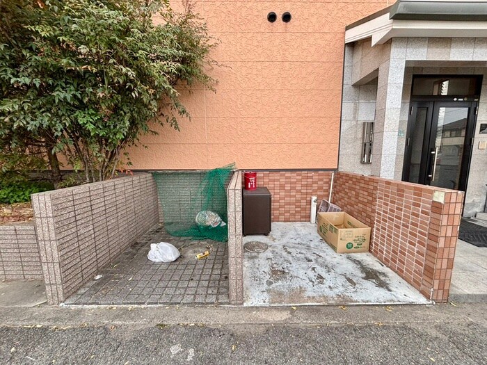 グリフィンド－ルの物件外観写真