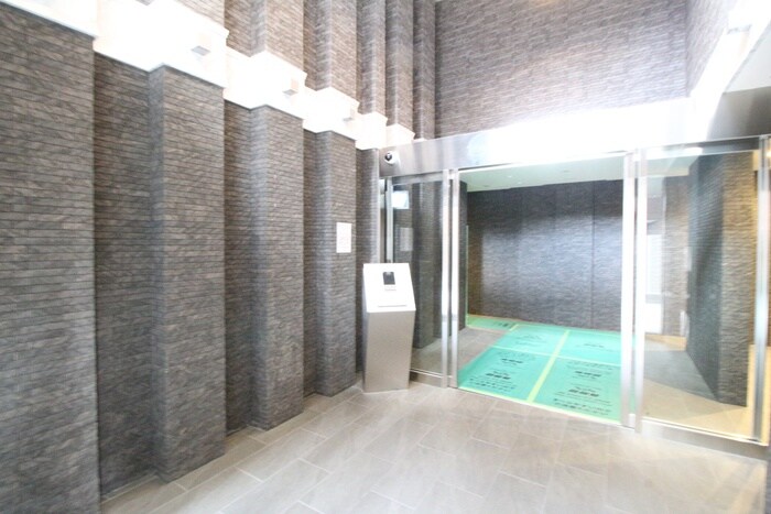 ｴｽﾘｰﾄﾞ大阪梅田ﾘｭｸｽ(510)の物件外観写真