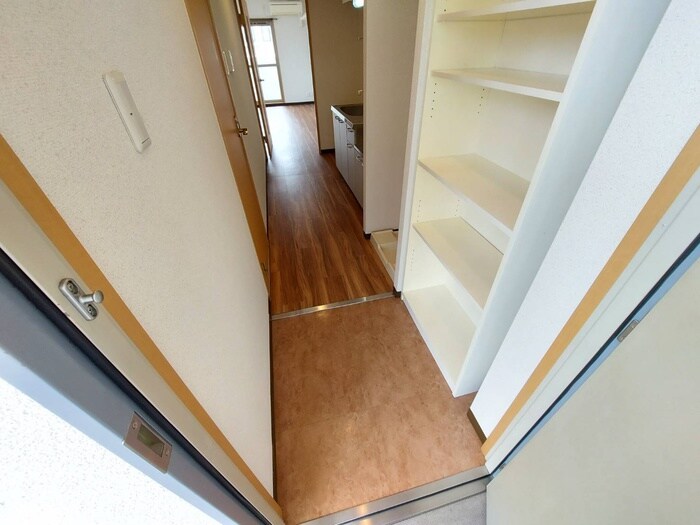 メゾン・ウイッシュの物件内観写真