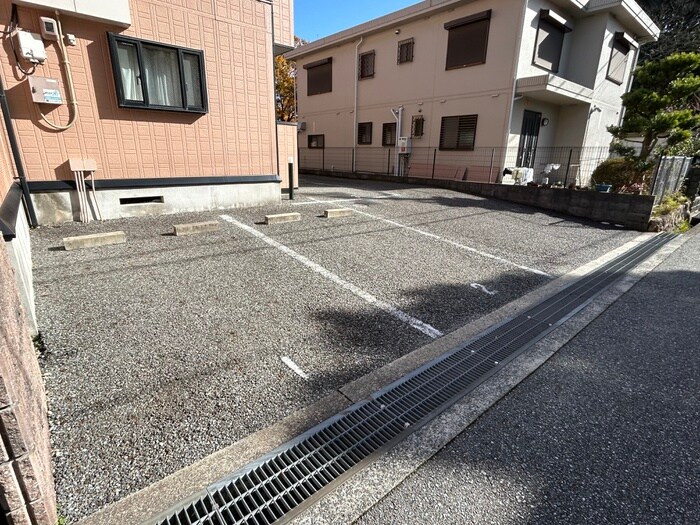 ウィンディ－ヒルズ宝塚の物件外観写真