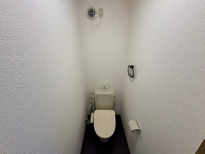 ウィンディ－ヒルズ宝塚の物件内観写真