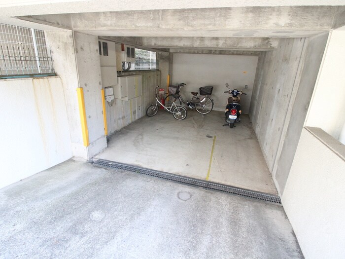 ケーアイハイツの物件外観写真