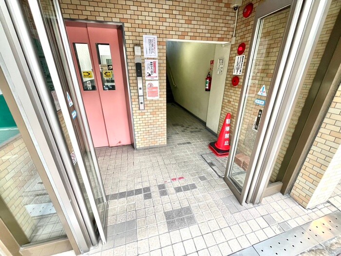 アルパ芦屋１号棟（５１１）の物件外観写真