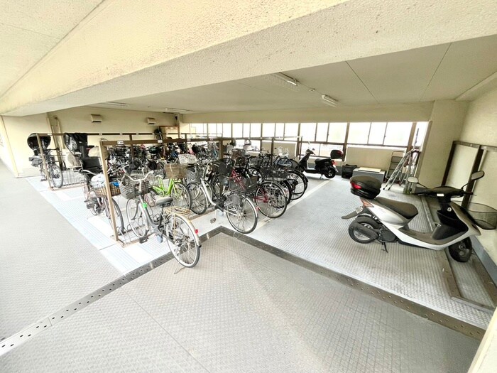 アルパ芦屋１号棟（５１１）の物件外観写真