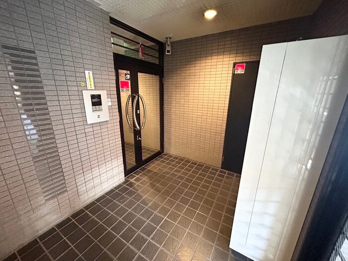 ラフィ－ネの物件外観写真