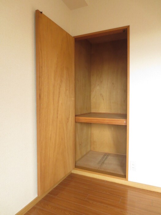 ラフィ－ネの物件内観写真