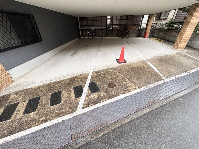 シマダコーポレーションの物件外観写真