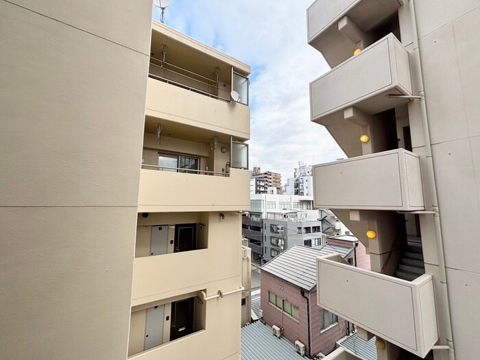 セレニテ難波ミラク弐番館の物件内観写真