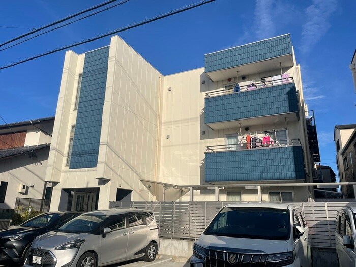 ホ－リ－グランの物件外観写真