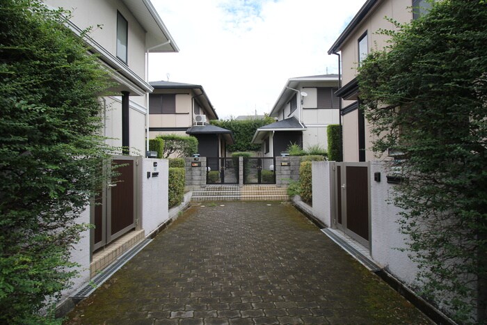 緑丘アメニティⅡの物件外観写真