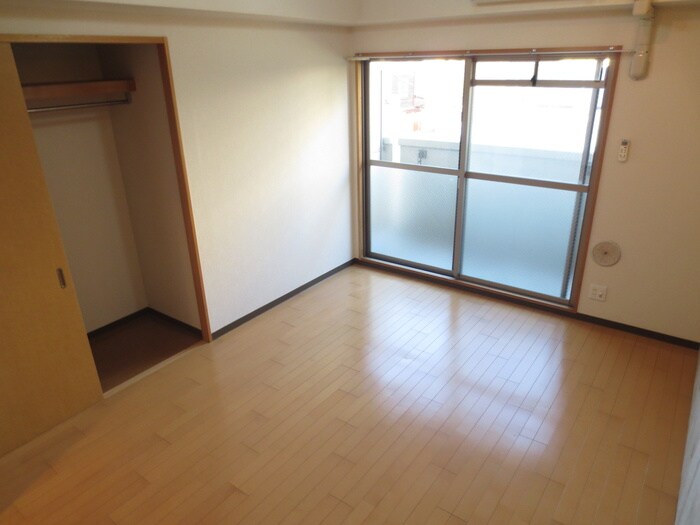 ヴィ－ブル駒川の物件内観写真