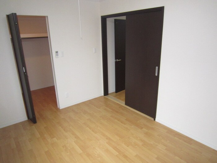 ティラミス河原の物件内観写真