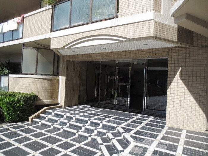 朝日ﾌﾟﾗｻﾞｳｨﾝﾃﾞｨｰｺｰﾄ枚岡(1006)の物件外観写真