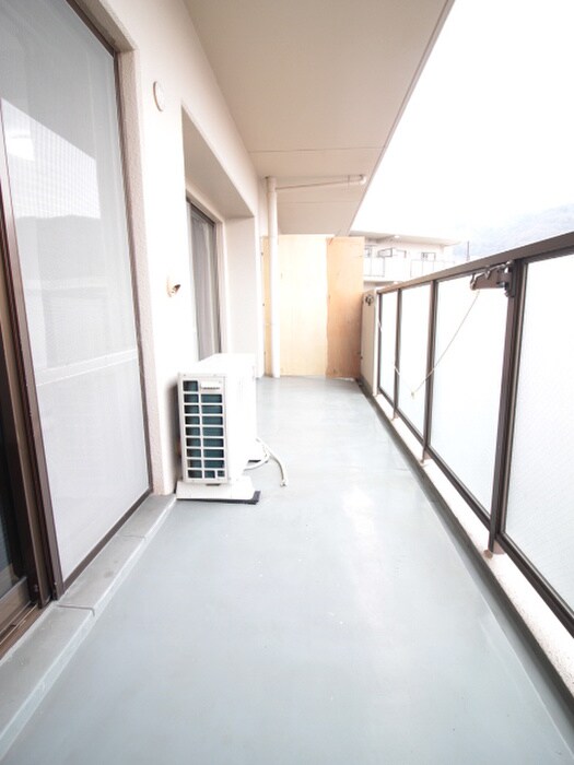 朝日ﾌﾟﾗｻﾞｳｨﾝﾃﾞｨｰｺｰﾄ枚岡(1006)の物件内観写真