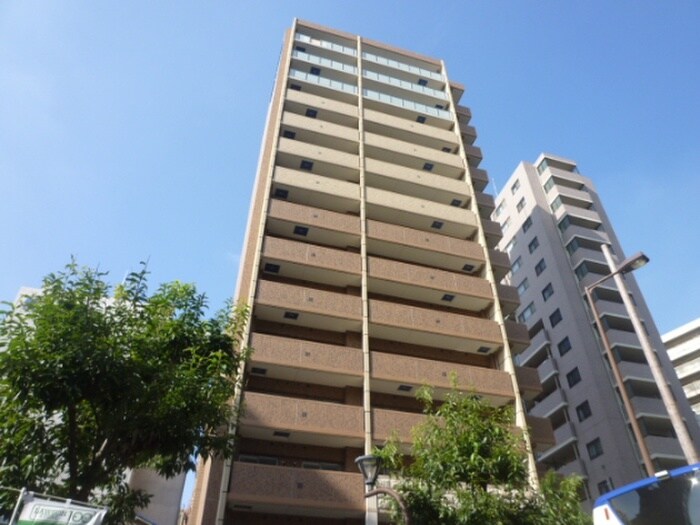 ﾌﾟﾚｻﾝｽ阿波座ｽﾃｰｼｮﾝﾌﾛﾝﾄ(1202)の物件外観写真