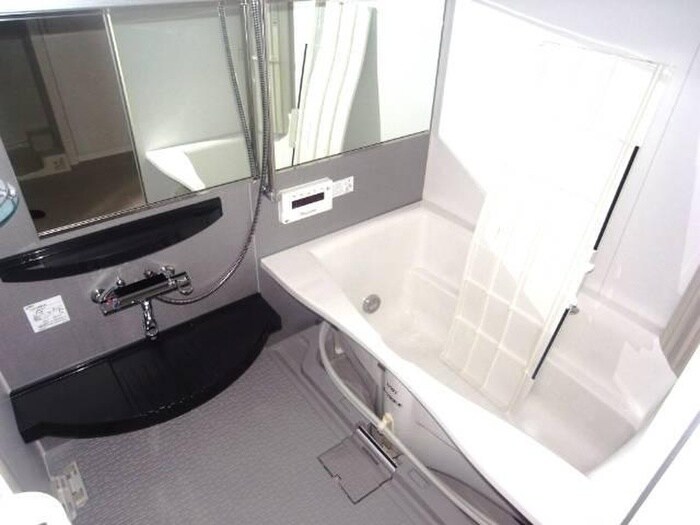 ﾌﾟﾚｻﾝｽ阿波座ｽﾃｰｼｮﾝﾌﾛﾝﾄ(1202)の物件内観写真