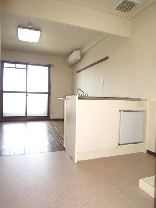 マンション白崎の物件内観写真