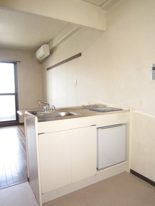 マンション白崎の物件内観写真