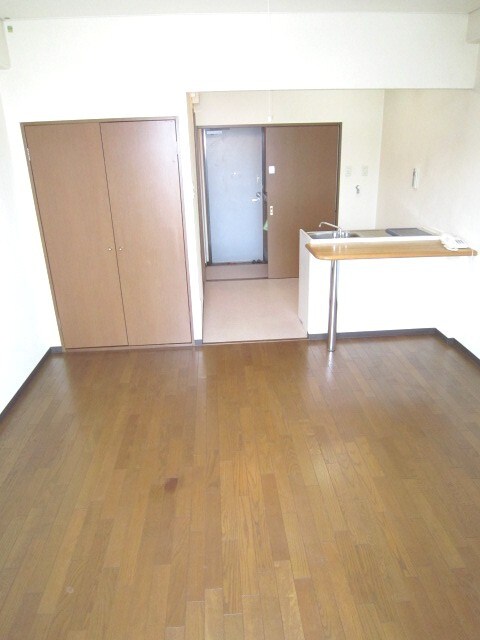 マンション白崎の物件内観写真