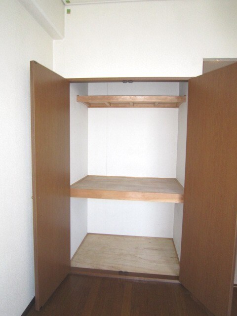 マンション白崎の物件内観写真