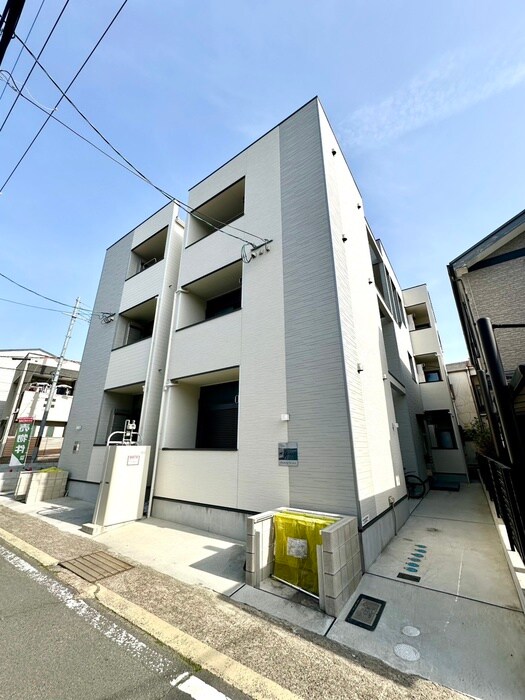 ＩＹコート山科音羽の物件外観写真