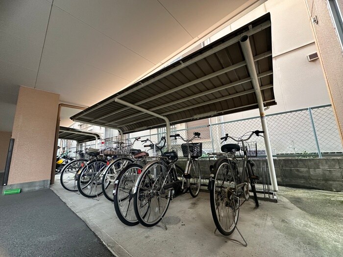 ピア・ウィングの物件外観写真