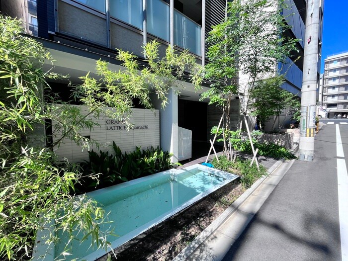 GRAND　LATTICE　Sayamachiの物件外観写真