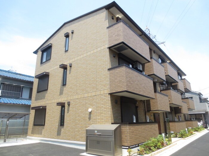 ボヌールKの物件外観写真