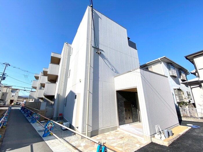 ｒｉｖｉｅｒｅ西宮の物件外観写真