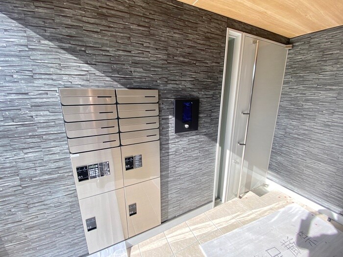 ｒｉｖｉｅｒｅ西宮の物件外観写真