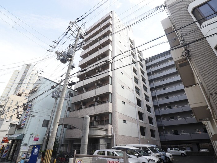 Aurora Court兵庫駅前の物件外観写真