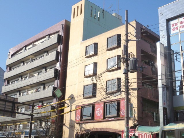 フレンズマンションの物件外観写真