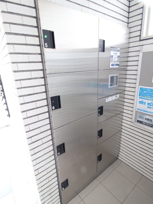 サン・レスポワール十条の物件外観写真