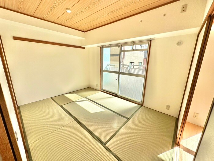 ラヴィーヌ芦屋の物件内観写真