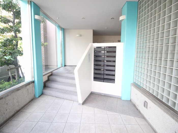 ラヴィーヌ芦屋の物件外観写真