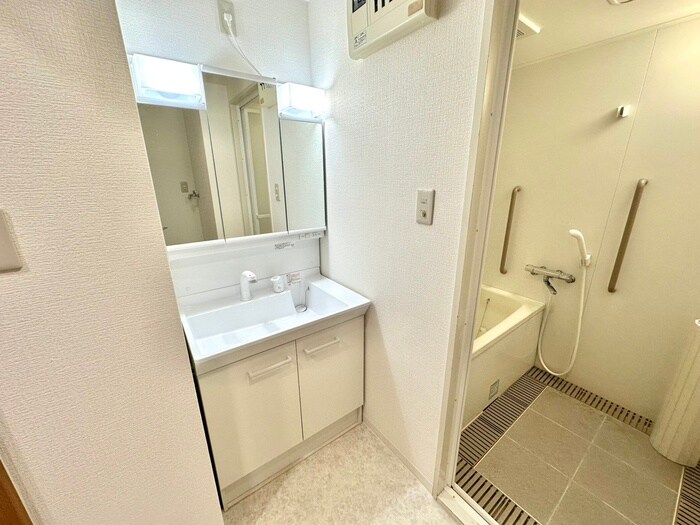 ラヴィーヌ芦屋の物件内観写真