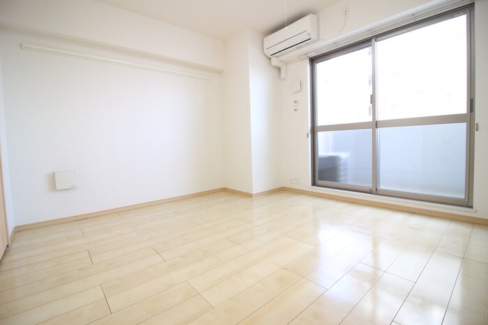 エトワール衣掛の物件内観写真