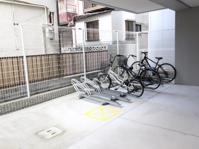 エトワール衣掛の物件外観写真