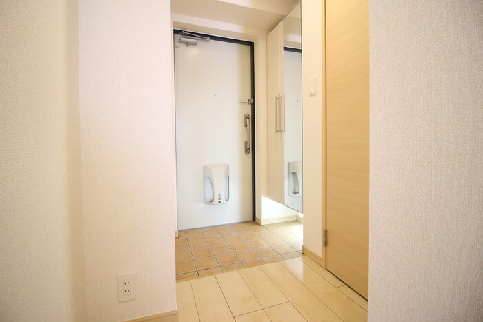 エトワール衣掛の物件内観写真