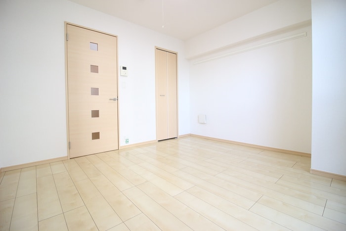 エトワール衣掛の物件内観写真