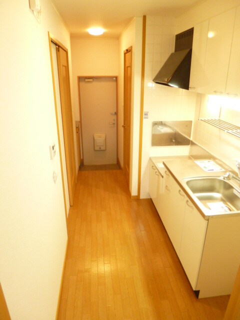 ア－バン御陵の物件内観写真