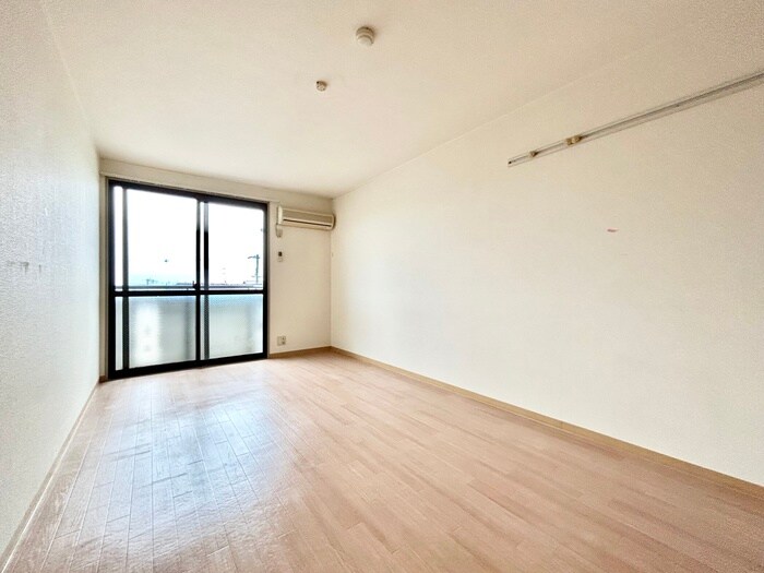 ソレ－ユ箕面の物件内観写真